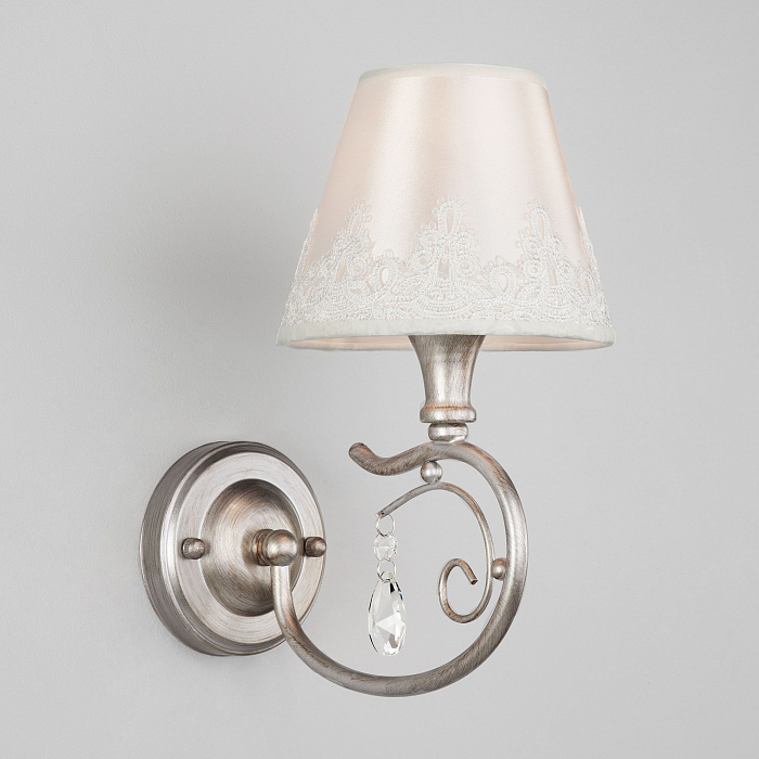 Светильник Eurosvet 60069/1 серебро