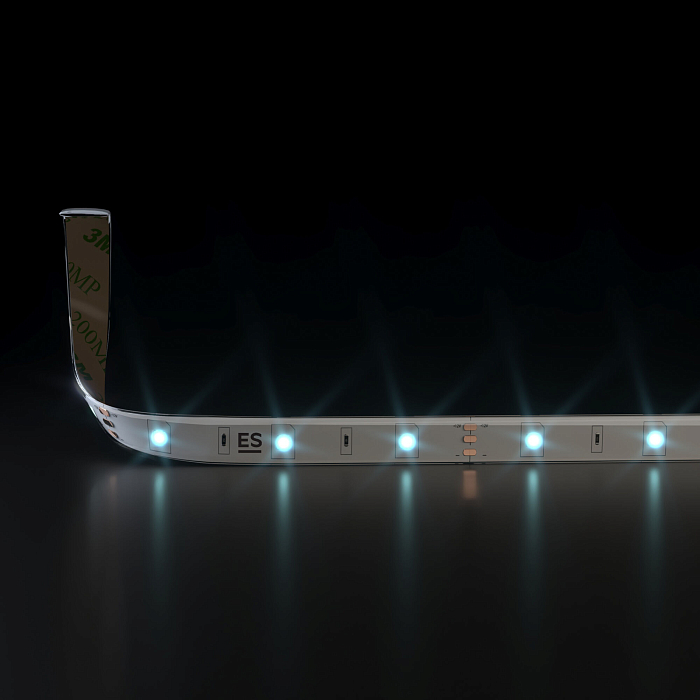 Светодиодная лента Elektrostandard Лента светодиодная 12V 7,2W 30Led 5050 IP65 холодный белый, 5м